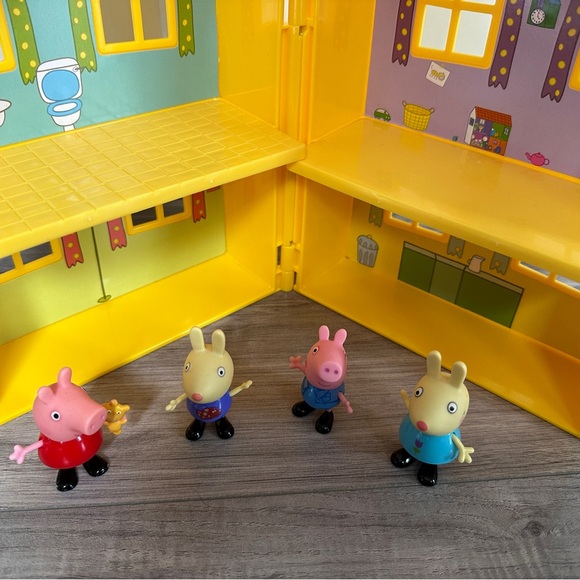 2003 Peppa Pig's Deluxe House Playset dollhouse with 4 figures lot - Picture 11 of 11